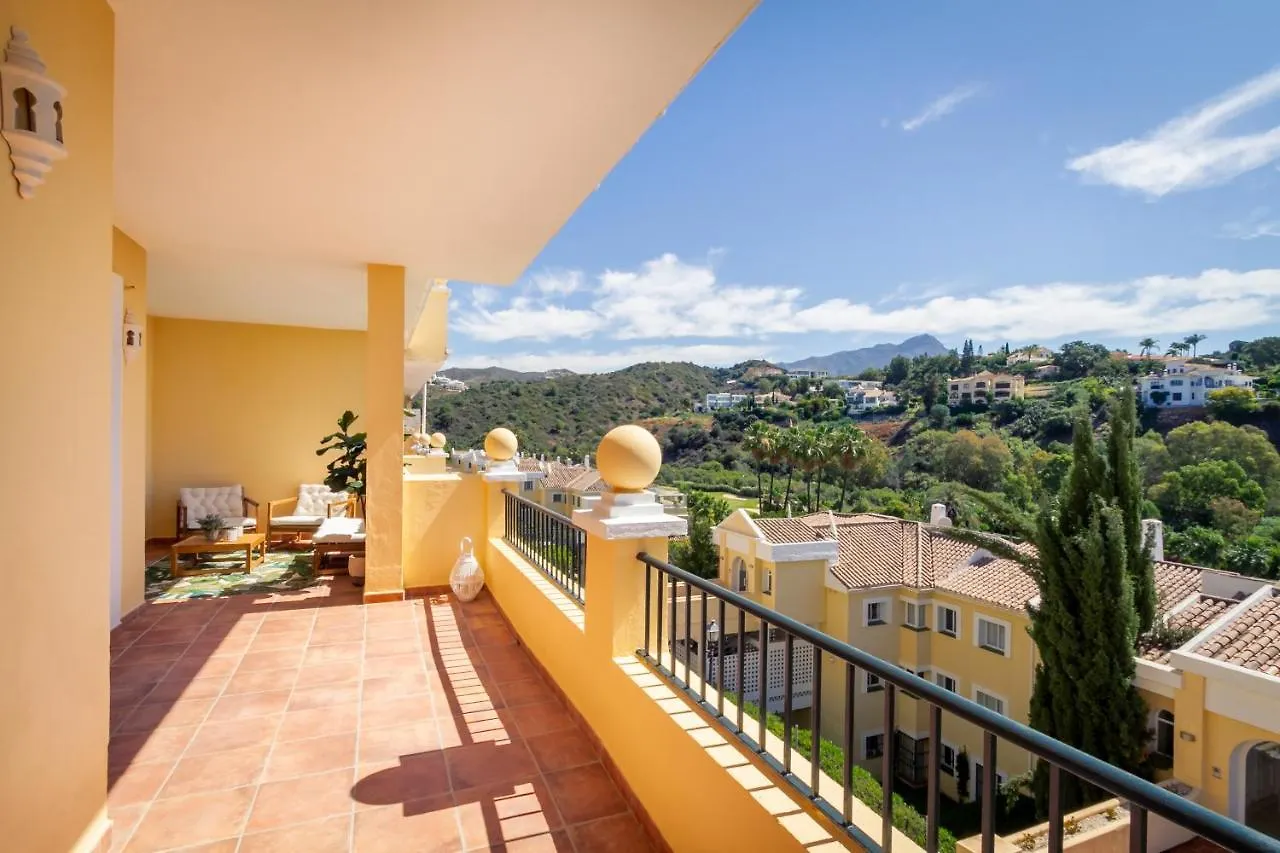 Marbella Banus Suites - La Quinta Cosy Flat With Fantastic Terrace Benahavis Apartment