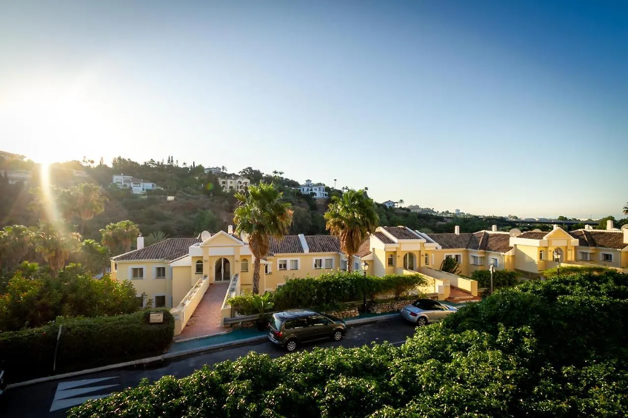 Apartment Marbella Banus Suites - La Quinta Cosy Flat With Fantastic Terrace Benahavis Spain
